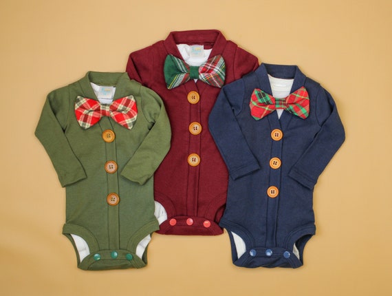 Baby Boy Christmas Outfit. Choice of Cardigan Outfit. Burgundy Moss Green Navy Bowtie. Newborn Boy. Il_570xn