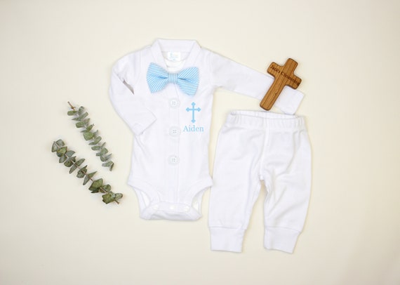 Custom Baby Boy Baptism Outfit. Personalized White Christening Outfit for Boys. Baby Cardigan Bowtie. Seersucker Bow Tie. Infant Newborn. Il_570xn