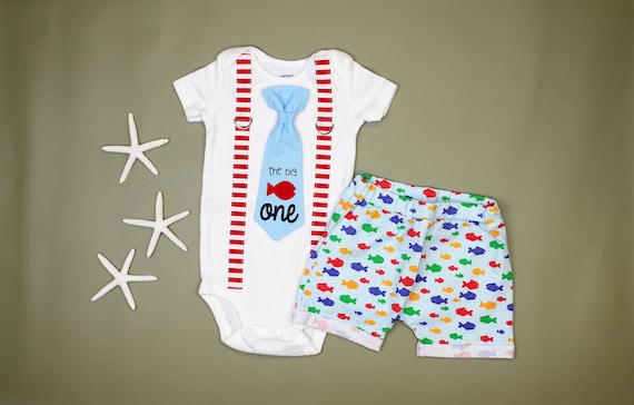 Fishing 1st Birthday Outfit Boy. Fish theme. Boys Cake Smash Outfit. Boys Birthday Shirt. 1st O-fish-ally the big one. Tie and suspenders Il_570xn