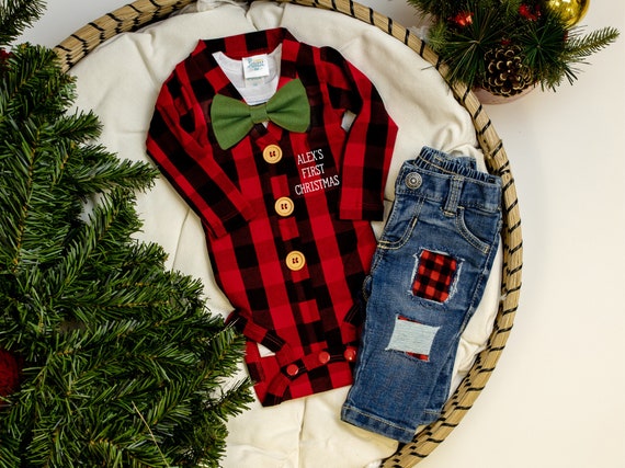 Tenue de premier Noël bébé garçon personnalisée. Cardigan et jean à  carreaux Buffalo. Garçon nouveau-né. 1er Premier Noël. Nom. -  France