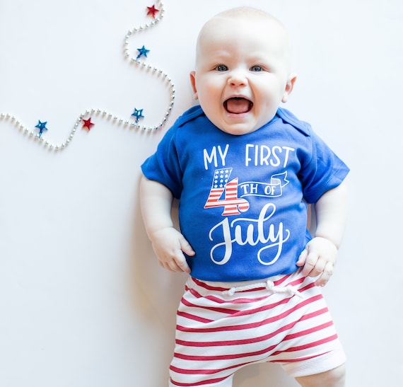 NEW Carter's LOVE Fourth of July Baby Bib~Boy/Girl~Red/White/Blue/Patriotic/USA 