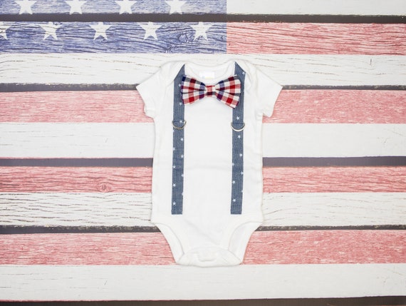 Newborn Boy 4th of July Bow tie and Suspenders. 4th of July Outfit. Boys Fourth of July Shirt. Newborn 4th of July. Toddler Boy July 4th. Il_570xn