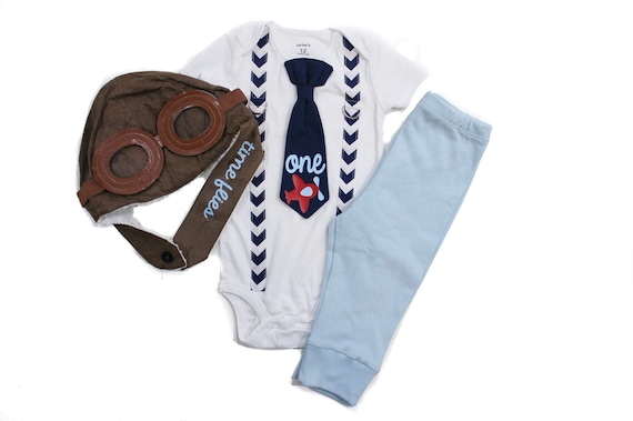 Airplane Birthday Shirt. Vintage Airplane 1st Birthday Theme Outfit. Airplane Cake Smash Set. Time Flies Birthday Theme for Baby Boy. Plane. Il_570xn