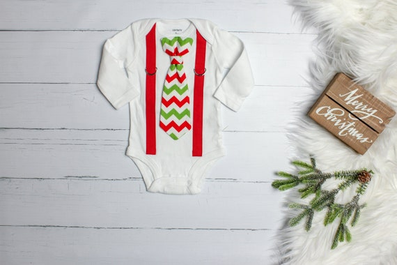 Baby Boy Christmas Outfit. Chevron Dot for christmas. Baby Christmas clothes. Newborn boy. Christmas Il_570xn