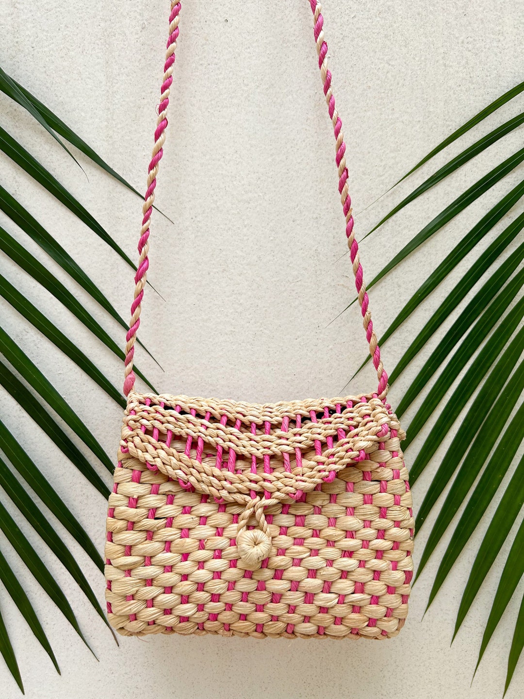 Mini Pink Straw Crossbody Bag- Summer Beach Bag- Straw  display picture 1