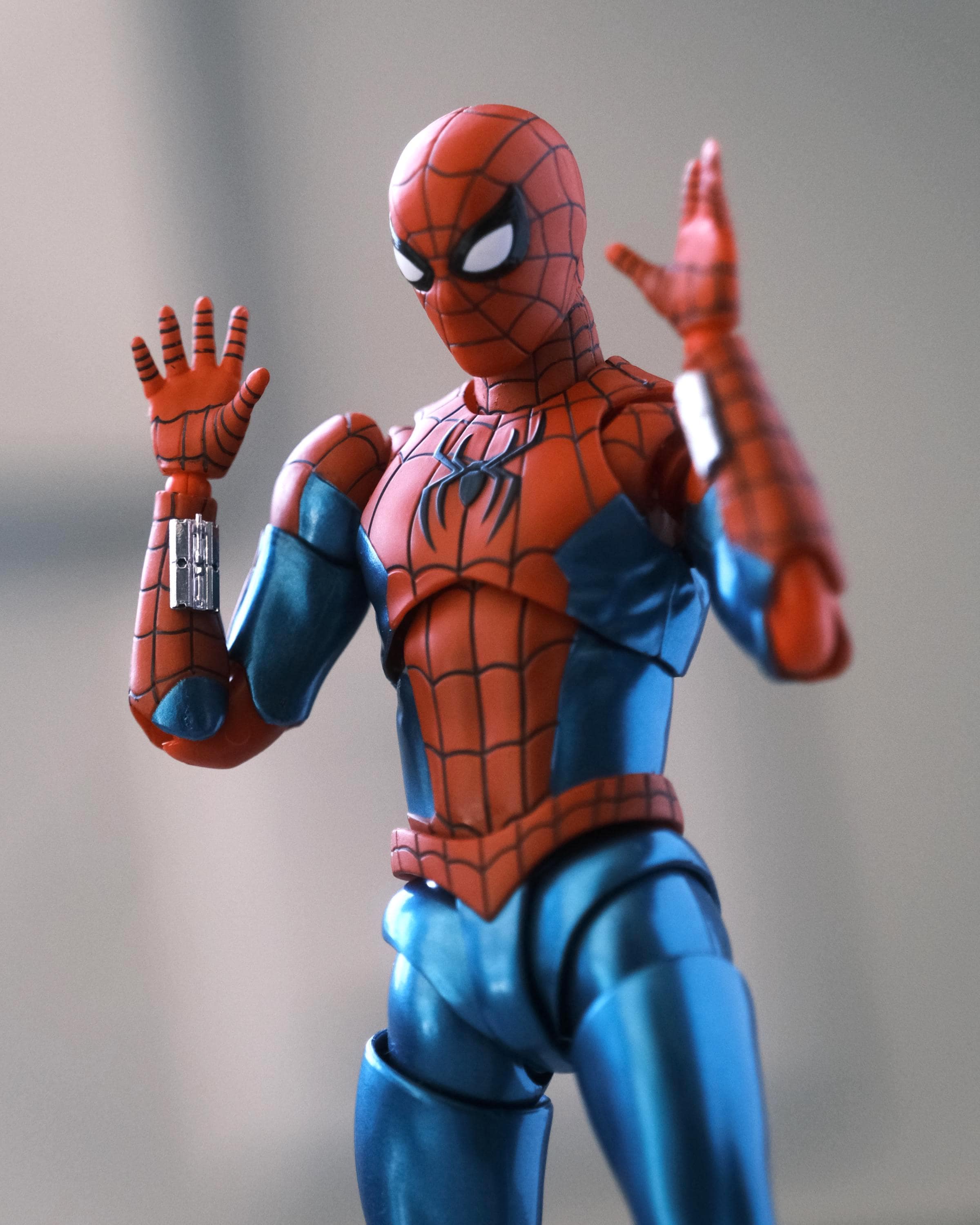 スパイダーマン ブランドニューデイ 1/12スケール ウェブシューター