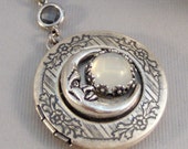 Opal Moon,Locket,Moon Locket,Opal Locket,Moonstone Locket,Moonstone,Opal,Locket,Antique Locket,Silver Locket,Moon,Opal Necklace,Opal Jewelry