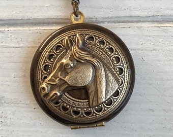 vintage style Horse locket/Anniversary/Bridesmaid gift/Wedding/Birthday/Sister/Mom/Daughter/Photo Picture/friend.