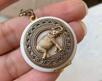 vintage Elephant locket/antique style/something blue/Anniversary/Bridesmaid gift/Wedding/Birthday/Sister/Mom/Daughter/Photo Picture/friend.