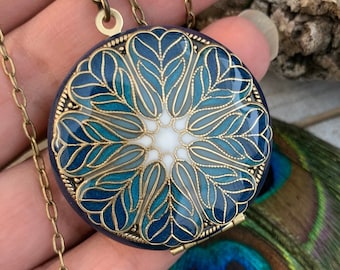 Peacock Filigree vintage style locket necklace - / Mother’s Day/ Anniversary/Birthday/Sister/Daughter/wedding gift/something blue.