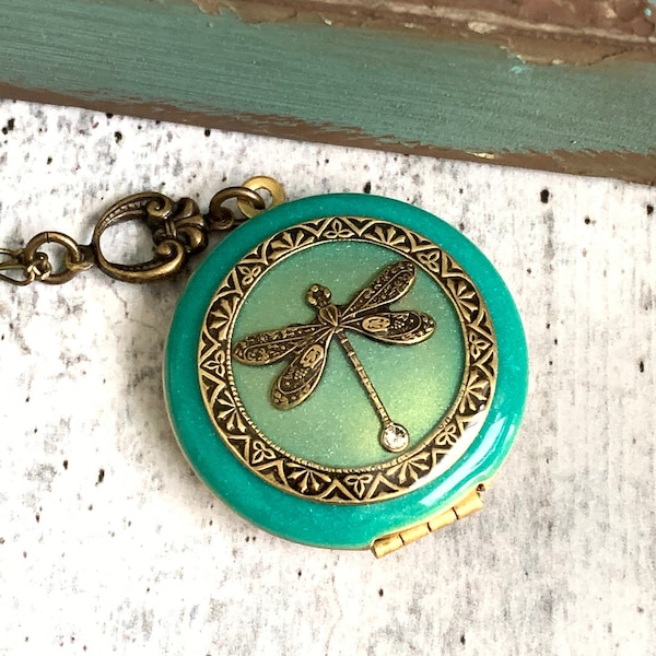 Green Dragonfly Locket Necklace, antique style/Anniversary/Bridesmaid gift/Wedding/Birthday/Sister/Mom/Personalized/Custom Photo Locket.