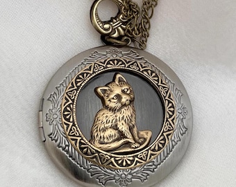 Viktorianisches Katzenmedaillon. Individueller Pfotenabdruck. Geschenk für sie. Für Ihren Liebling. Erinnerungsstück mit Foto.