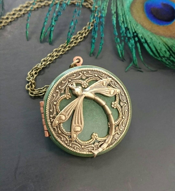 AnniversaryBridesmaid giftBirthdaySisterMomDaughterwedding giftfriend gift. Dragonfly Locket necklace Vintage Style