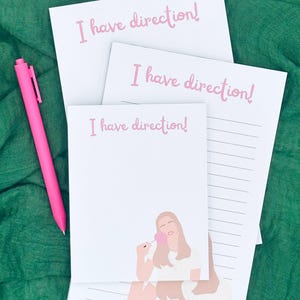 ¡Tengo una dirección! Poder rosa, Bloc de notas "Jefa", papelería de inspiración retro de los 90, media carta y cuarto de página, bloc de notas de 50 páginas, lista de tareas.