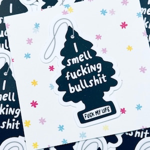 Sticker désodorisant I Smell BS – Vinyle sarcastique d'arbre au parfum, Sticker humoristique noir et blanc, idée cadeau audacieuse, arbre de glace noir pour ordinateur portable, Kindle