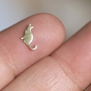24g kleine Katze Metall Ausschnitt für Schmuckherstellung