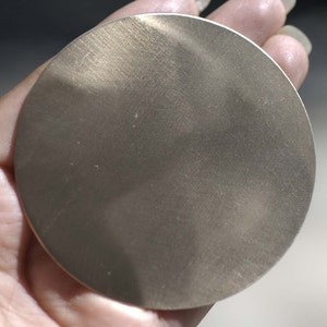 Bronze blank 70mm Disc 20G Ausschnitt zum Löten Stamping Texturierung Enameling, Metall liefert - 1 Stück