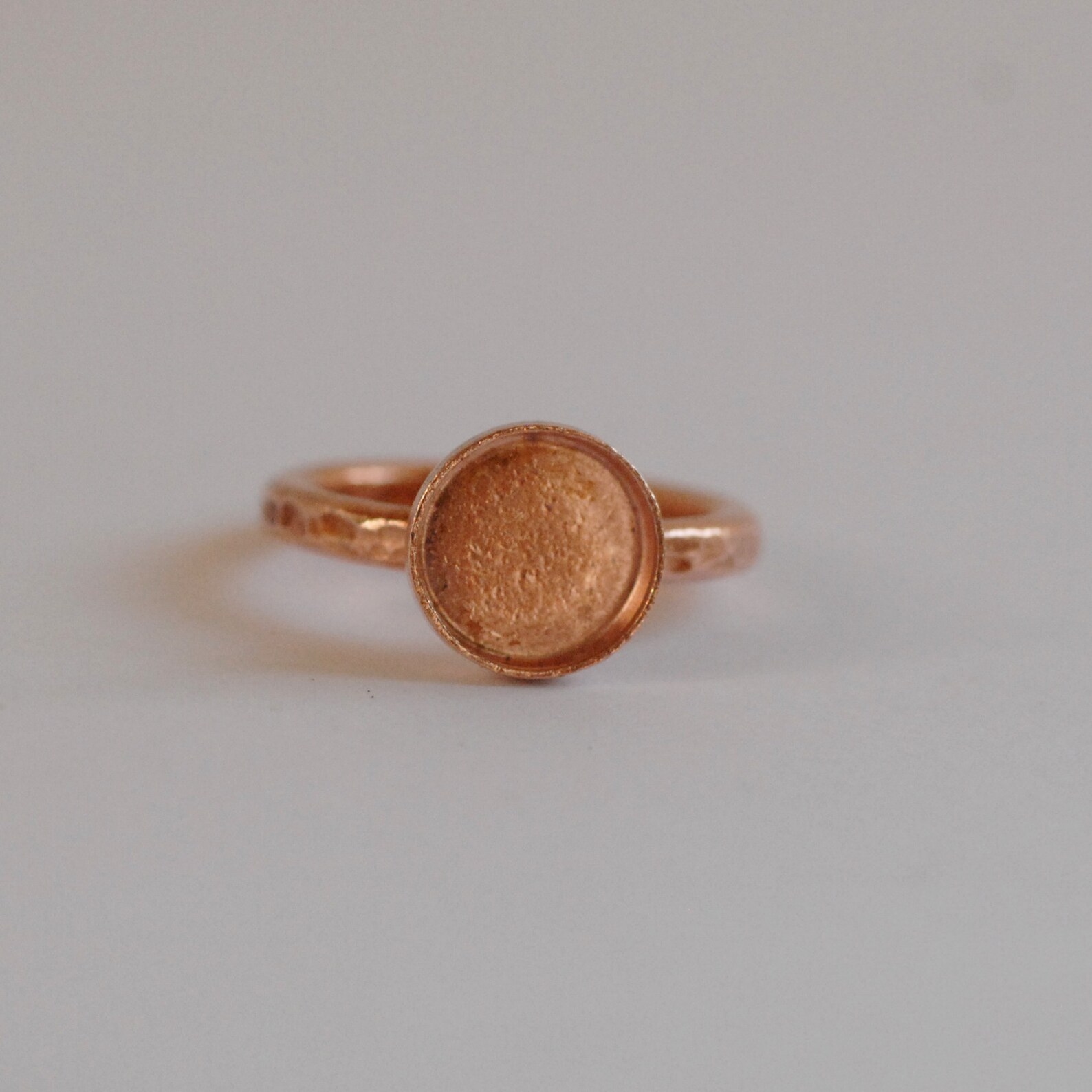10mm Copper Bezel Cup Ring Hammered Shank for DIY Resin | Etsy