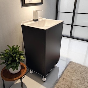 Compact Mobile Hand Wash Station, Submersible Pump