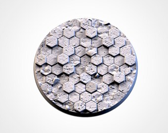 Basaltische runde Base, szenische Basis, rund 25 bis 100 mm, oval 60 x 35 mm bis 170 x 105 mm