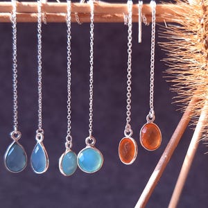 Edelstein-Durchziehohrringe 925 Sterlingsilber mit hellblauem Chalcedon Karneol oder rotem Quarz, Fädelohrringe, lange dünne Kettenohrringe