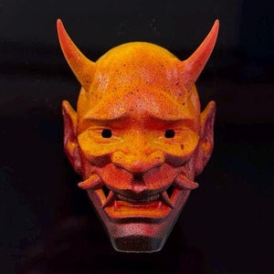 Hannya mask