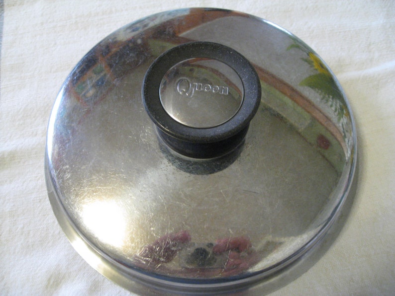 Stainless Steel Amway Queen Lid 7 1/2, 18 8 ,60s-70s, Sauce Pan Lid image 1