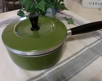 1970's Aluminum Avocado Green Sauce Pan, 1 Quart, MCM, Sears, Heavy Duty, Mid Century Modern