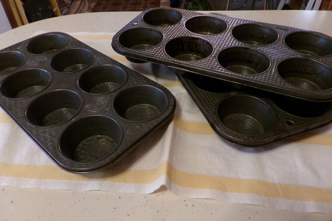 Choice of 3 Muffin Tins Cupcake Tins 8 Count Size Bakeware Etsy