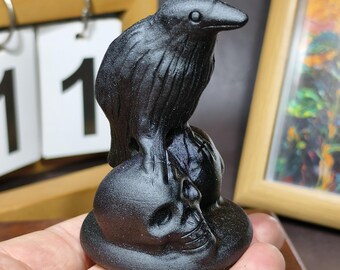 Obsidian Raven Skull Sculpture: Handcrafted Crystal Crow Decoration