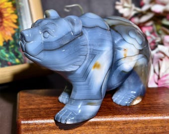 Handmade Blue Agate Bear Figurine: Crystal Animal Carving, Home Decor