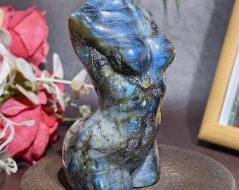 Labradorite Goddess Sculpture: Healing Crystal Female Torso Figurine