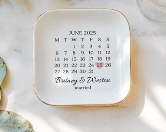 Custom Wedding Date Ceramic Trinket Dish, Personalized Jewelry Holder