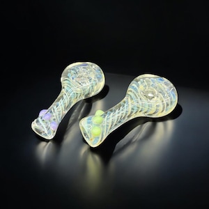 Mundgeblasene Glas - Chillum-Pfeife - Color Swirl Tabakpfeife mit Griffperlen, einzigartiges Kunsthandwerkergeschenk