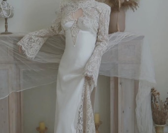 Lace Sleeve Mermaid Wedding Dress: High Neck Vintage Bridal Gown