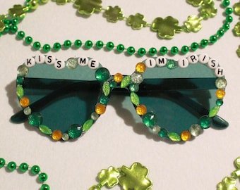 Green "Kiss Me I'm Irish" Saint Patricks Day Bedazzled Sunglasses