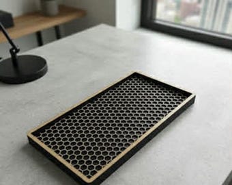 Bandeja organizadora Honeycomb - Organizador EDC geométrico impreso en 3D - Bandeja de escritorio para dispositivos electrónicos - Bandeja hexagonal para mesita de noche - Accesorios tecnológicos minimalistas