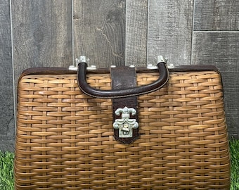 Vintage 1960s 70s Woven Bucket Style Handbag British Hong Kong Basket Purse