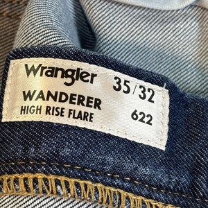 Vaqueros Wrangler Wanderer 622 de tiro alto y campana para mujer, 35 x 32, nuevo imagen 5