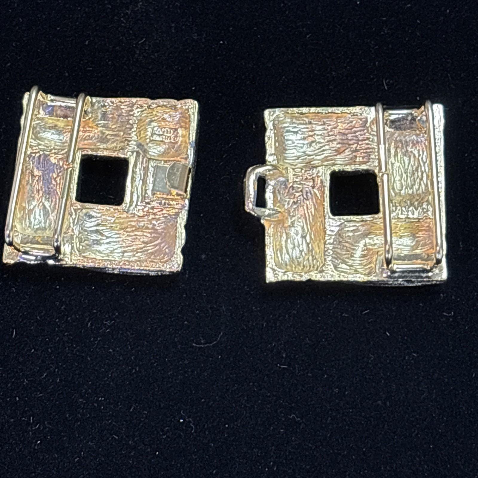 Vintage Dottie Smith Gold Tone Belt Buckle Statement 