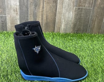 Botas de buceo vintage de neopreno para aguas profundas, talla 13, para buceo y snorkel.