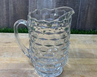 Jarra Fostoria American Glass #2056 transparente, estilo vintage, de 64 oz (213 ml) con base, 1915-1982.