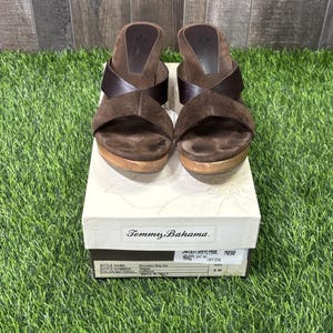 Tommy Bahama Wooden Say No Caffeine Italy Brown Leather Slide Sandals Women's 9M image 2