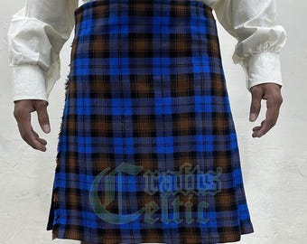 Handgemaakte MacWilliam Tartan-kilt: Schotse acrylwol-kilt 8 Yard