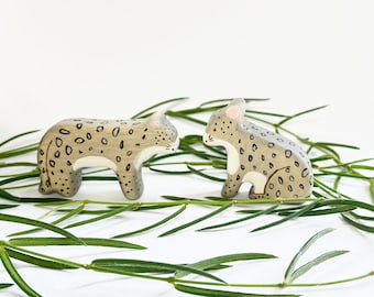 animal wood toys, baby snow leopard wooden toys, natural waldorf toys, small world play animal figurines