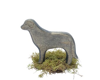 black lab dog figurine, wooden animal toys, Labrador retriever figurine, dog lover gift, wood animals
