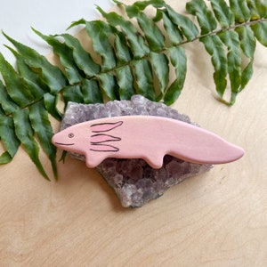 figurine axolotl, jouets en bois, animaux waldorf image 2