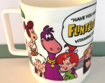 Kubek plastikowy w stylu vintage „Czy wypiłeś dziś witaminy Flintstonów?”, Deka 1988