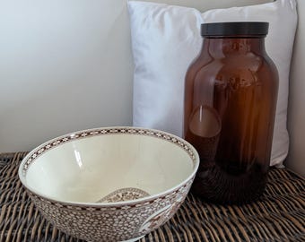 Vintage Adams Chinese Bird Bowl & Amber Apothecary Jar: Earth-Tone Chinoiserie Decor