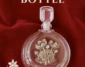 Silver Scenes Perfume Bottle – French Glass & Silver-Plated Floral – Gift Boxed Christmas Keepsake